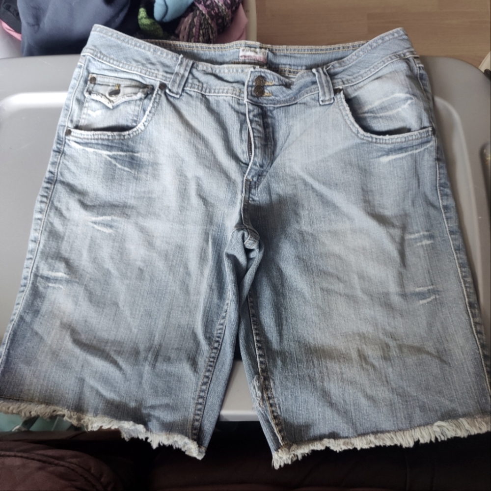 No Boundaries size 19 denim skimmers